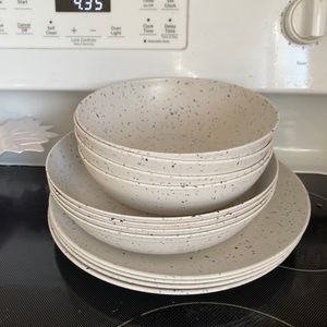 Bamboo Dinnerware Set, 12-Pieces Reusable Tableware Set Eco-Friendly